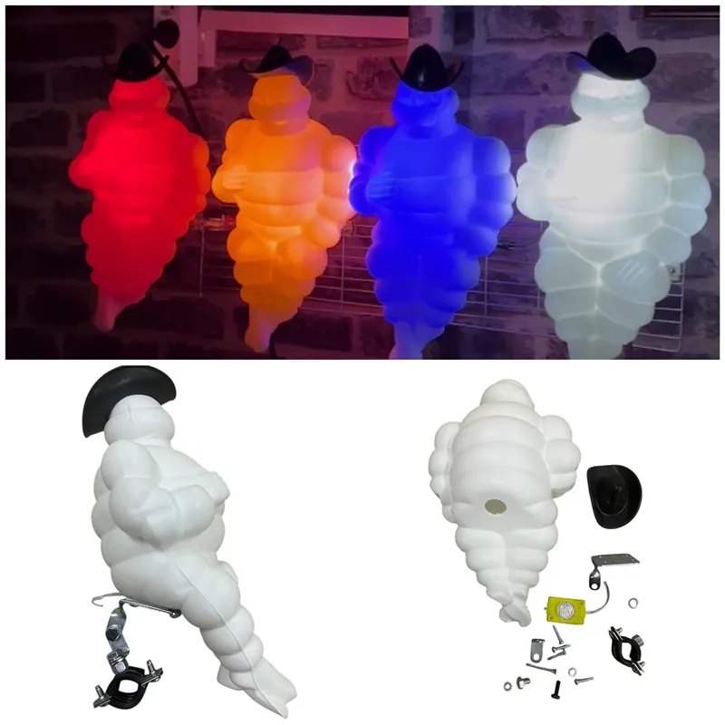 ŞAPKALI ORTA BOY ROBOT PEMBE LEDLİ (BEYAZ GÖVDE) 24 VOLT